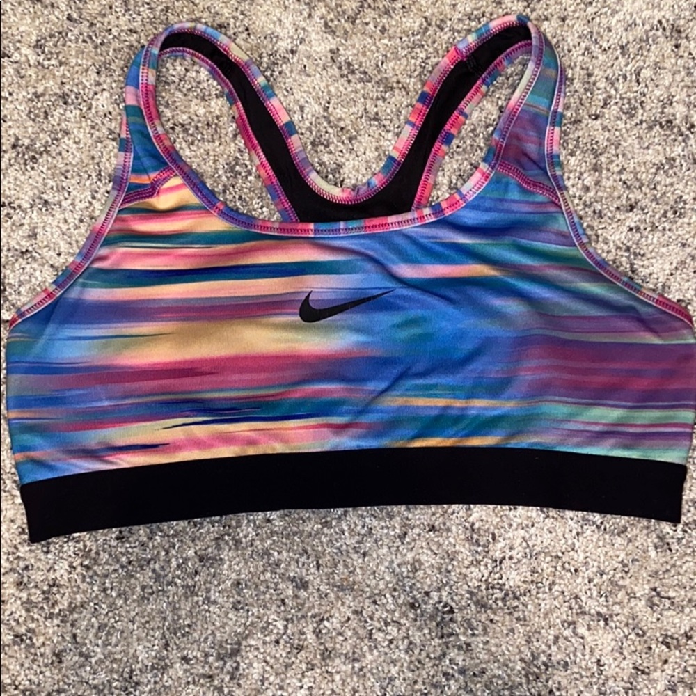 nike sports bra
